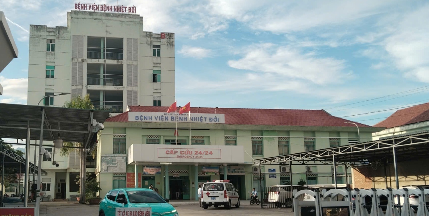 Kiện toàn chức năng, nhiệm vụ, quyền hạn và cơ cấu tổ chức của Bệnh viện bệnh Nhiệt đới tỉnh Khánh Hòa